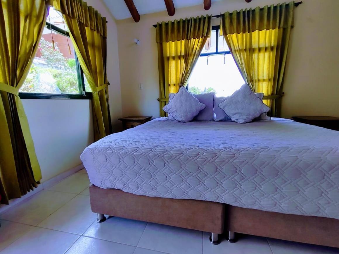 Hotel Cabanas San Cayetano Paipa Ngoại thất bức ảnh