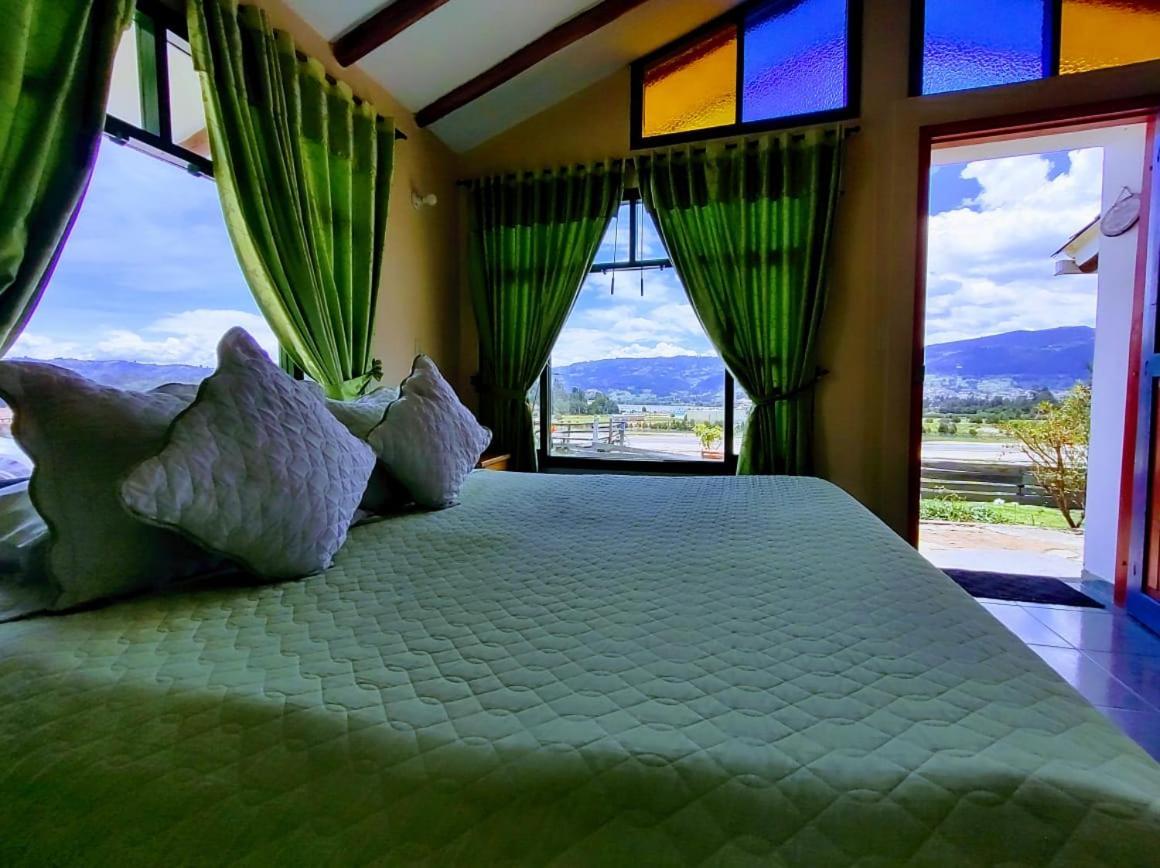 Hotel Cabanas San Cayetano Paipa Ngoại thất bức ảnh