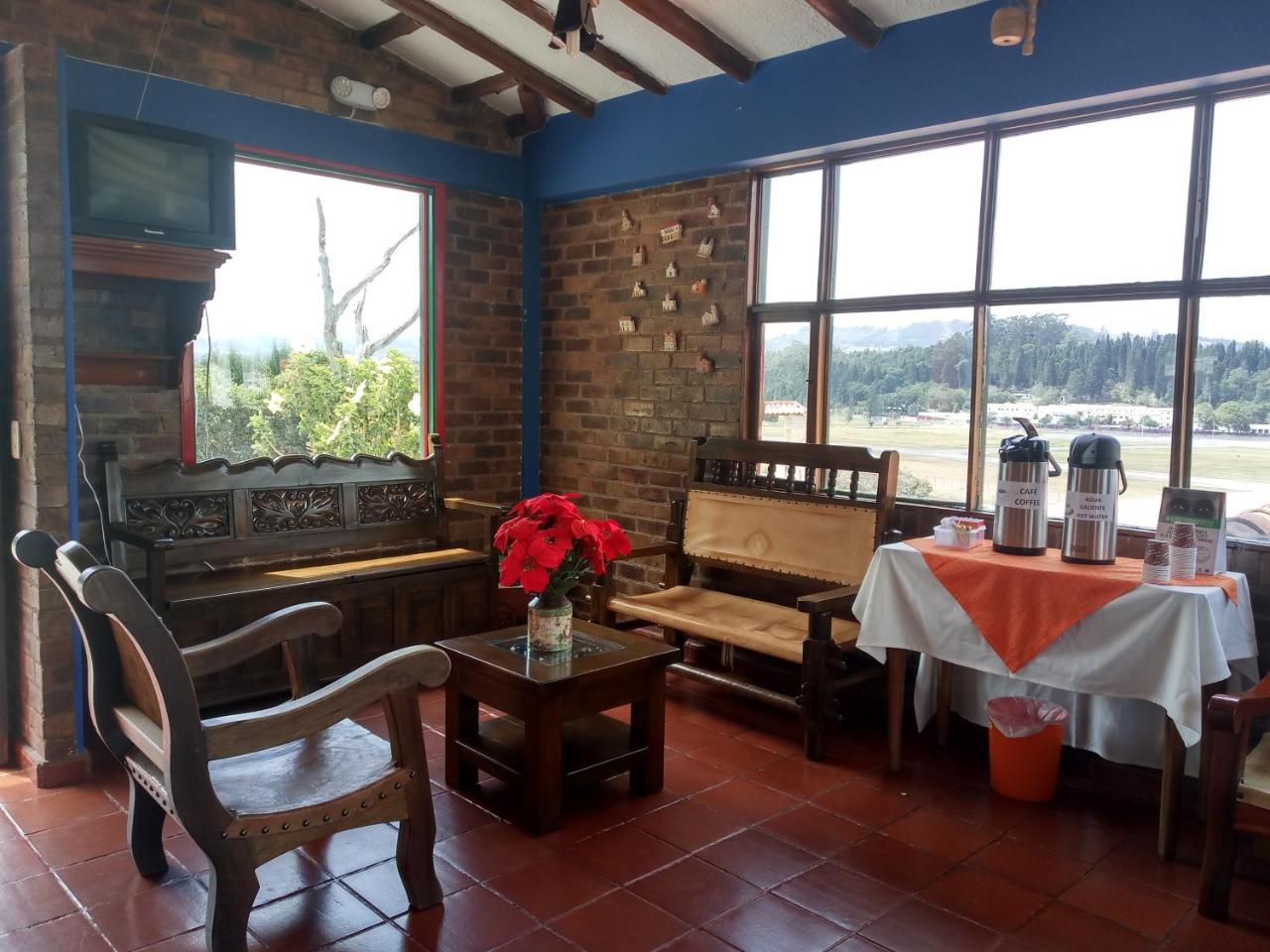 Hotel Cabanas San Cayetano Paipa Ngoại thất bức ảnh