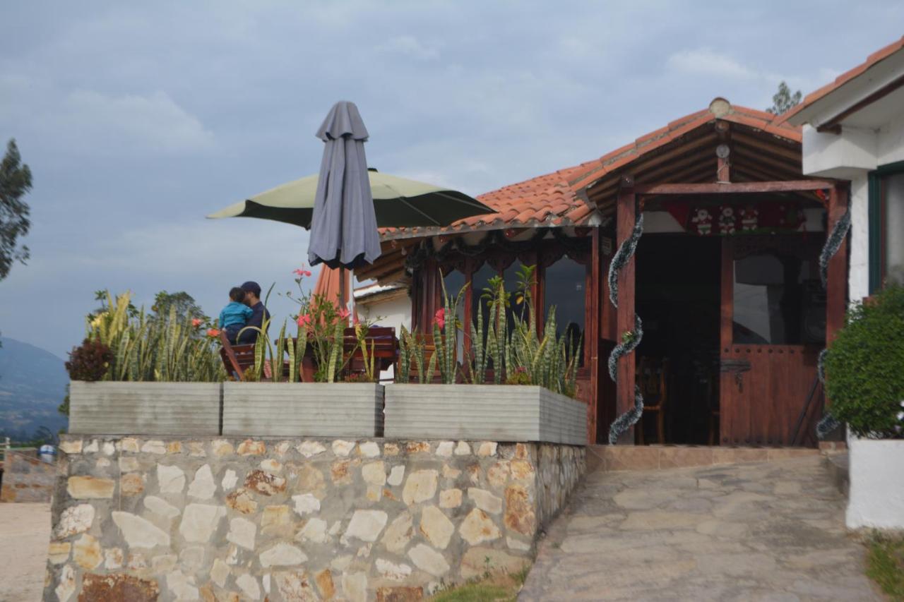 Hotel Cabanas San Cayetano Paipa Ngoại thất bức ảnh