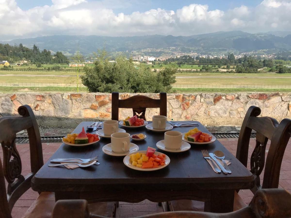 Hotel Cabanas San Cayetano Paipa Ngoại thất bức ảnh