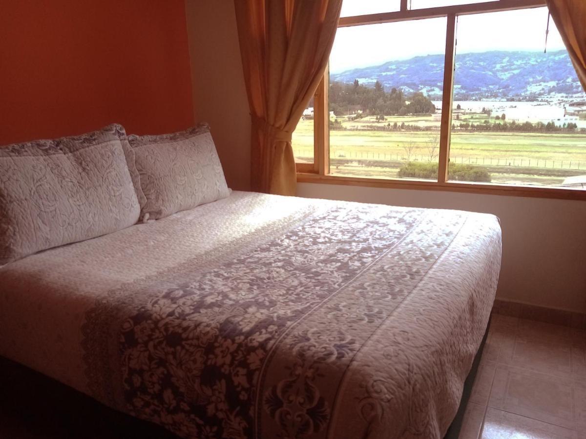 Hotel Cabanas San Cayetano Paipa Ngoại thất bức ảnh